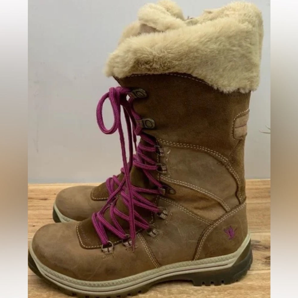 Santana Canada Boots with purple laces